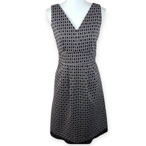WD.NY BLACK & WHITE FIT & FLAIR DRESS SZ.6 EUC. - Picture 1 of 5
